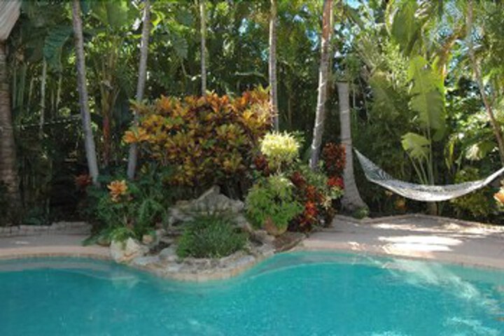 Pool 28 of 45