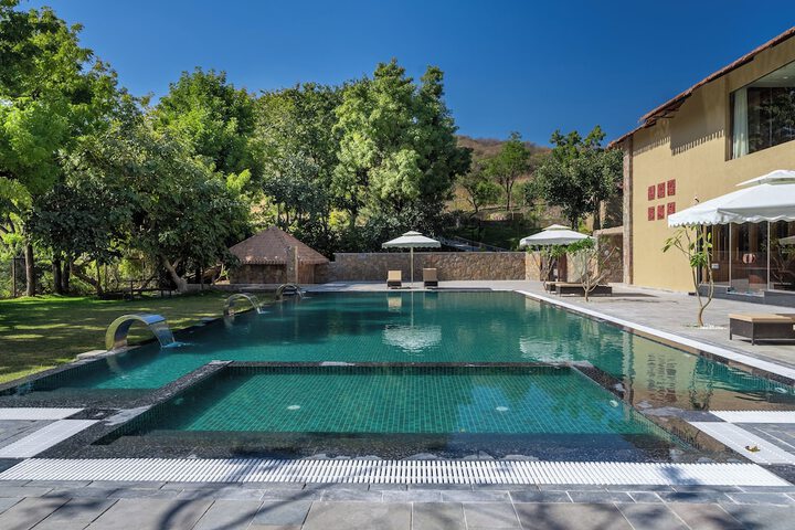 Pool 35 of 73