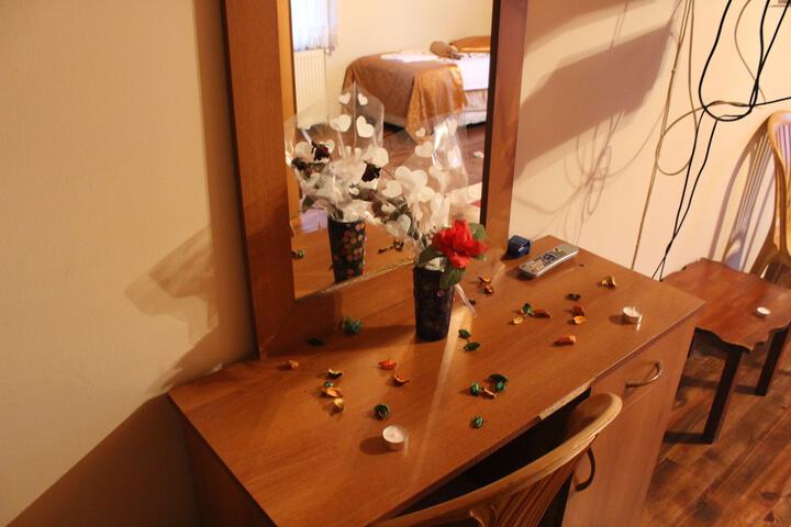 Room 38 of 90