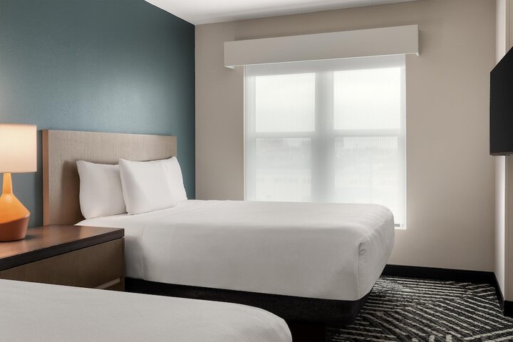 Room 14 of 62