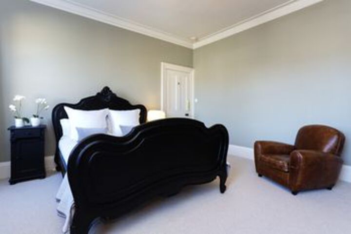 Room 7 of 22