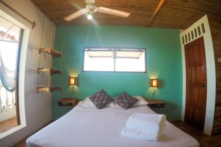 Room 3 of 22