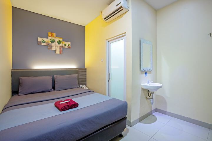 Room 12 of 26