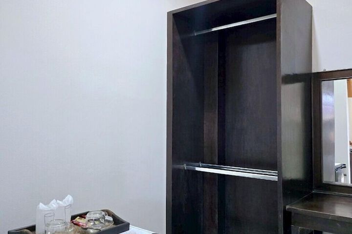 Room 5 of 23