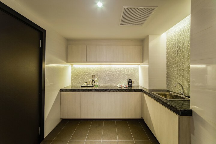 Private kitchenette