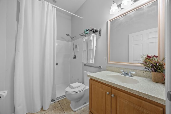Room 33 of 52