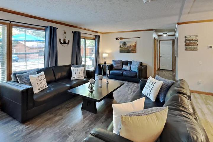 Photo of Put-in-Bay Island Club #77