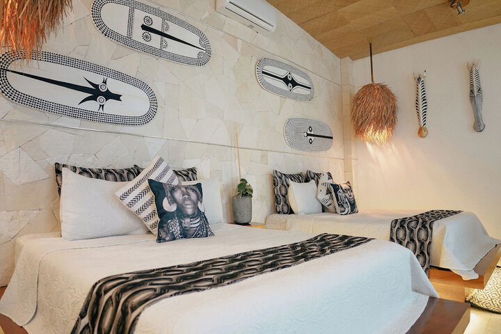 Room 8 of 45