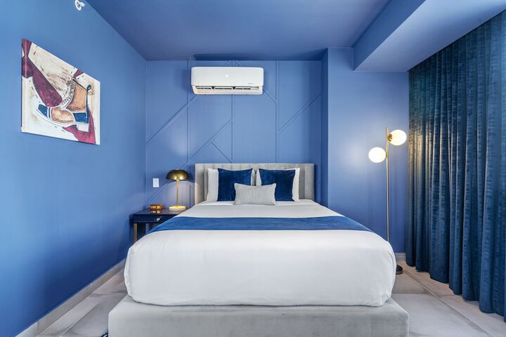 Room 14 of 92