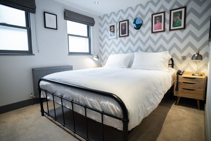 Room 20 of 64