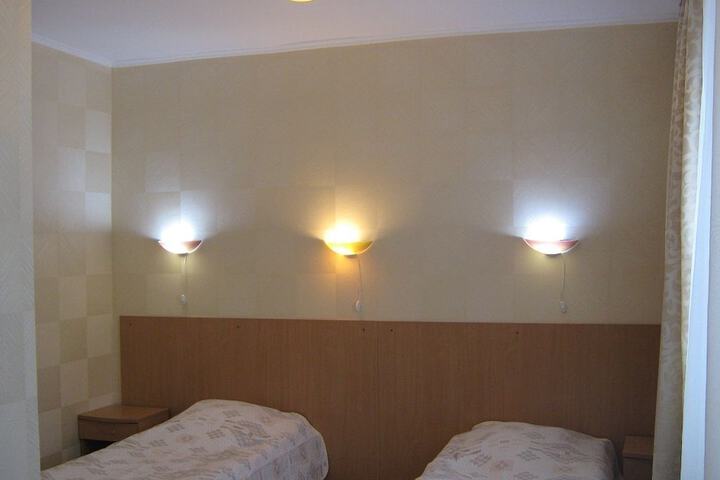 Room 8 of 59