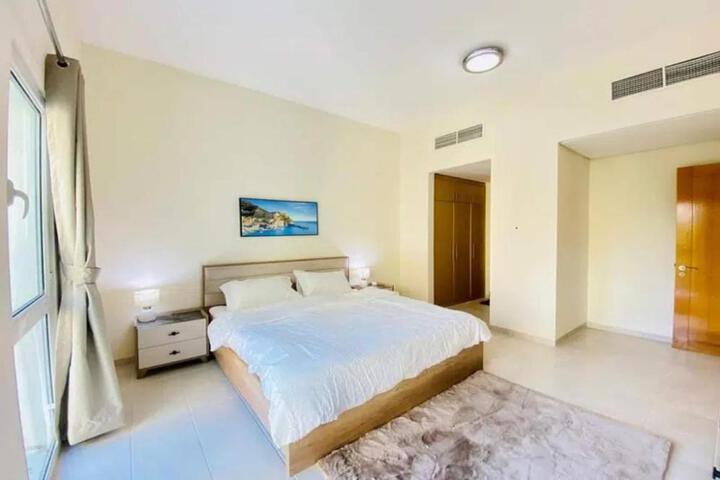 Super OYO 998 Home NAKHEEL COMMUNITIES RESIDENTIAL LEASING LLC