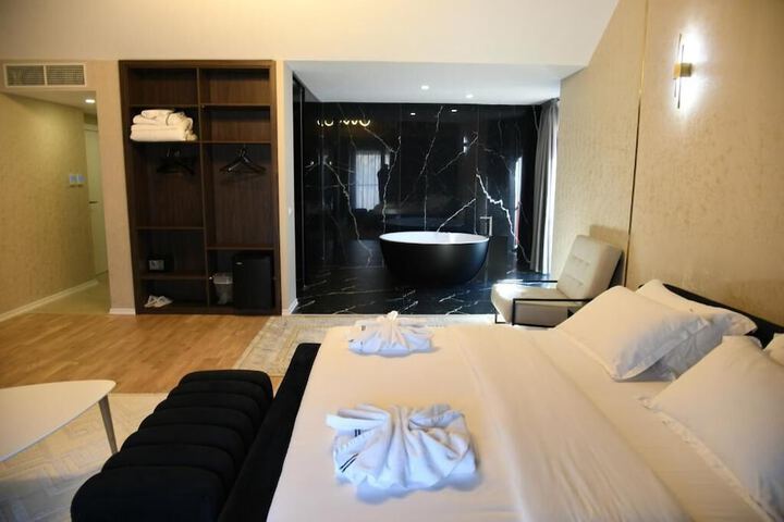 Room 20 of 56