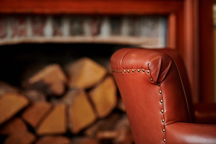 Lounge 99 of 113