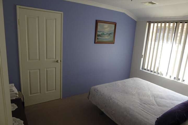 Room 7 of 24