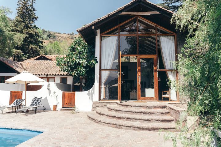 Exterior of Hotel Casa Arrayan