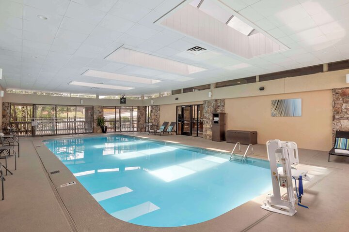 Pool 29 of 42