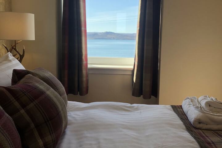 Room 13 of 51