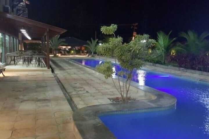 Pool 11 of 44