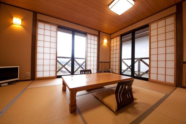 Room 19 of 27