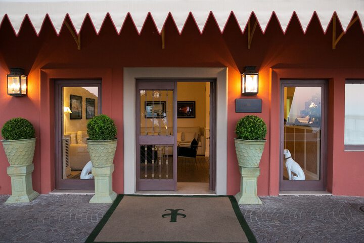 Lobby Entry