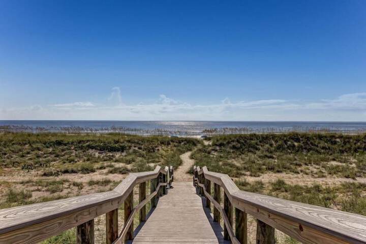 Beach 37 of 44