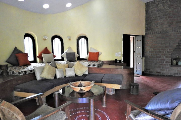 Room 3 of 36