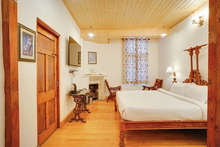 Room 47 of 113