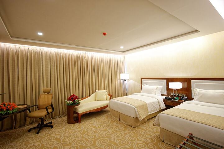 Room 41 of 70