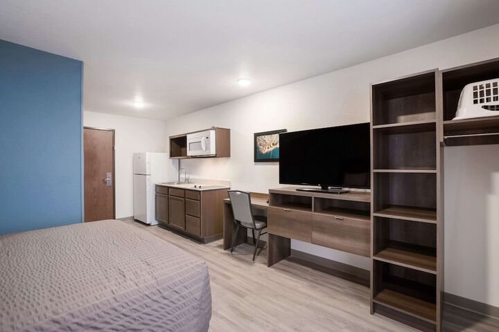 WoodSpring Suites Detroit Madison Heights in Madison Heights, MI