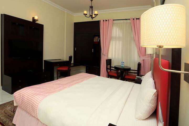 Room 7 of 36