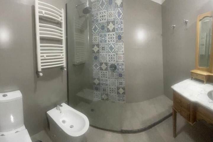 Room 20 of 44