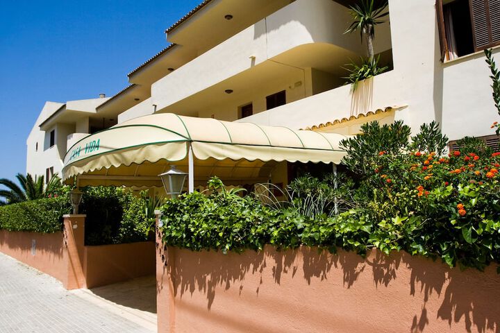 Terrace/Patio 26 of 34
