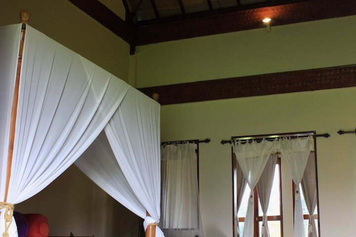 Room 8 of 81
