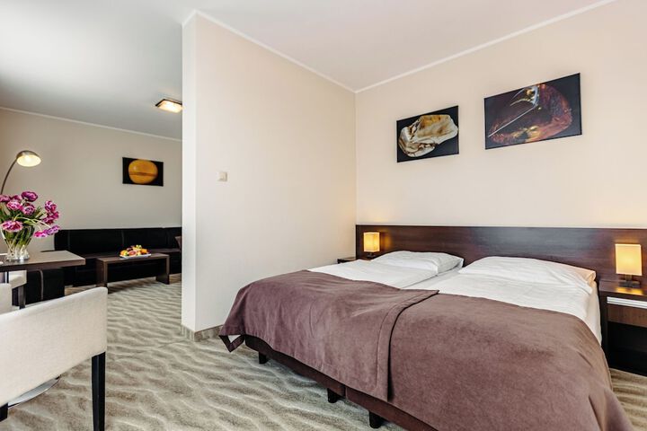 Room 14 of 75