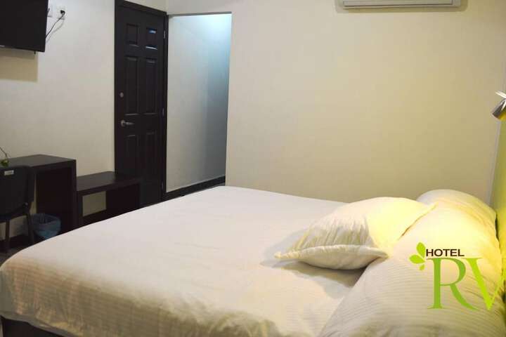 Room 17 of 58