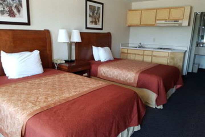 Room 9 of 29