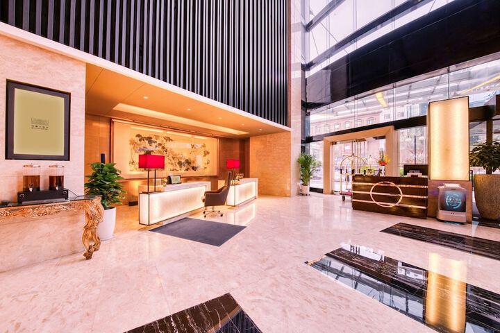 Hotel Interior 4 of 43