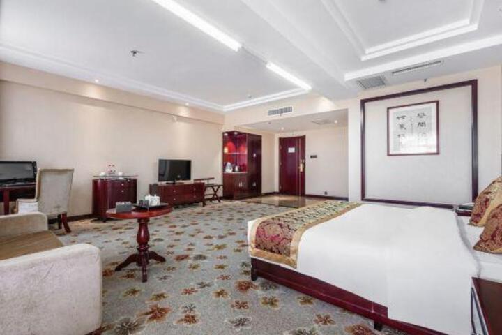 Ruiyi International Hotel