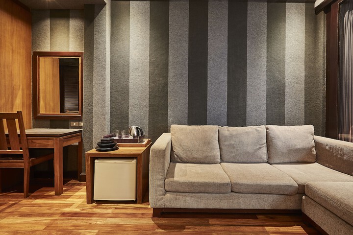 Room 34 of 50