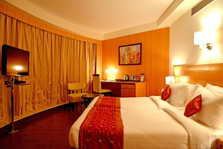 Room 4 of 54