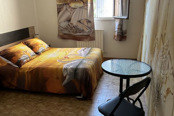 Room 13 of 43