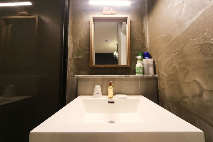 Room 92 of 152