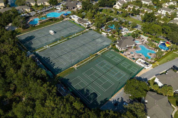 Tennis court