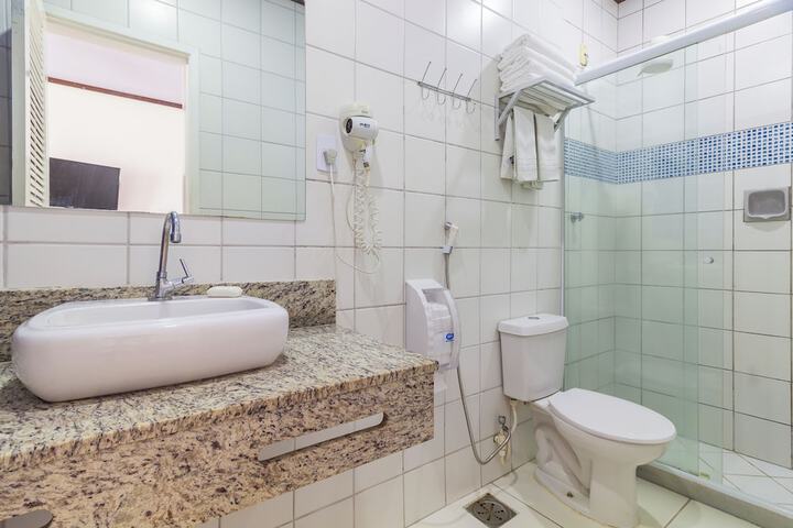 Clean Restrooms