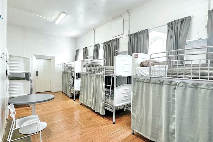 Room 29 of 79