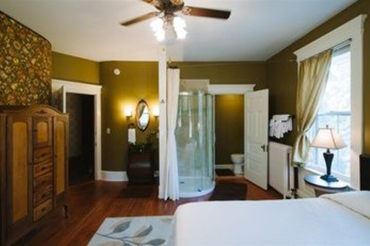 Room 5 of 47