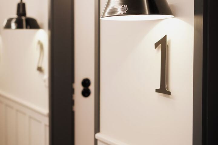 Room 24 of 117
