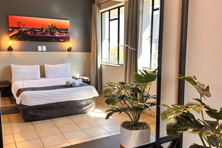 Room 14 of 26