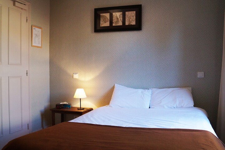 Room 9 of 26